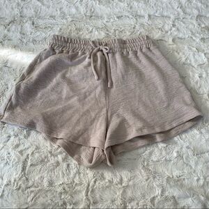NWT Ava & Ever Women's Beige Elastic Waist Shorts Size Large